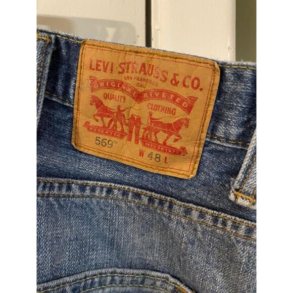 Levi's 569 Jean Shorts Size 48 - Picture 3 of 4